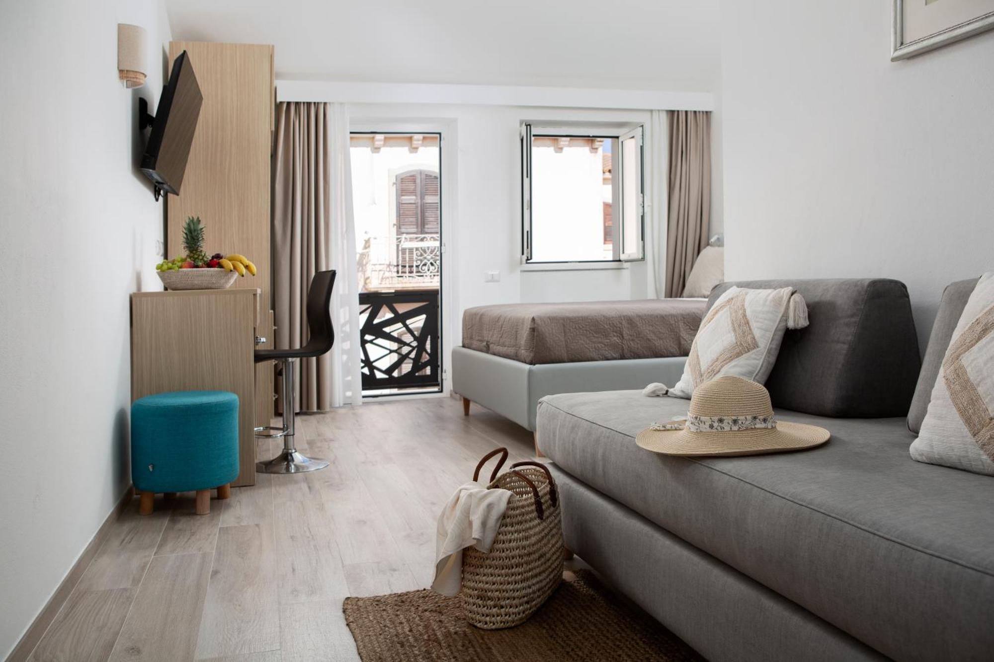 Tresor Hotel Santa Teresa Gallura Eksteriør billede