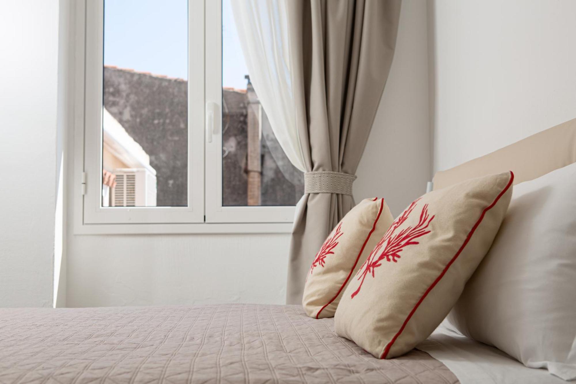 Tresor Hotel Santa Teresa Gallura Eksteriør billede